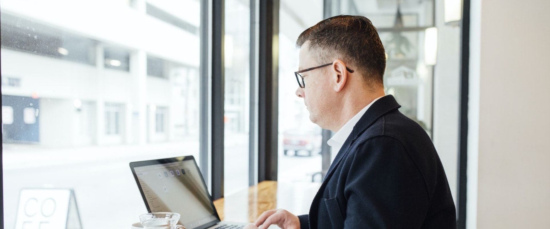 What Credit Repair Experts Do and How to Find the Right One